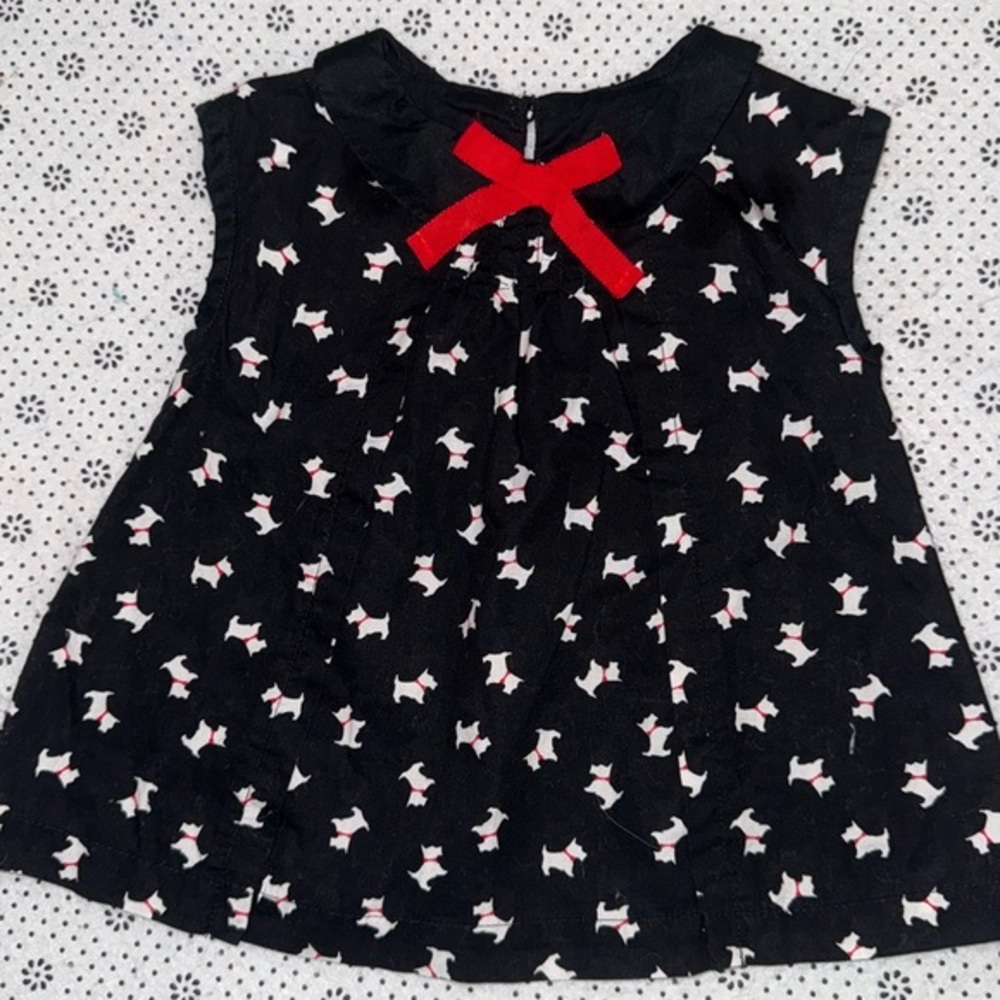 🛍 CUTE LITTLE GIRLS TOP SIZE 12-18 MONTHS 🛍
